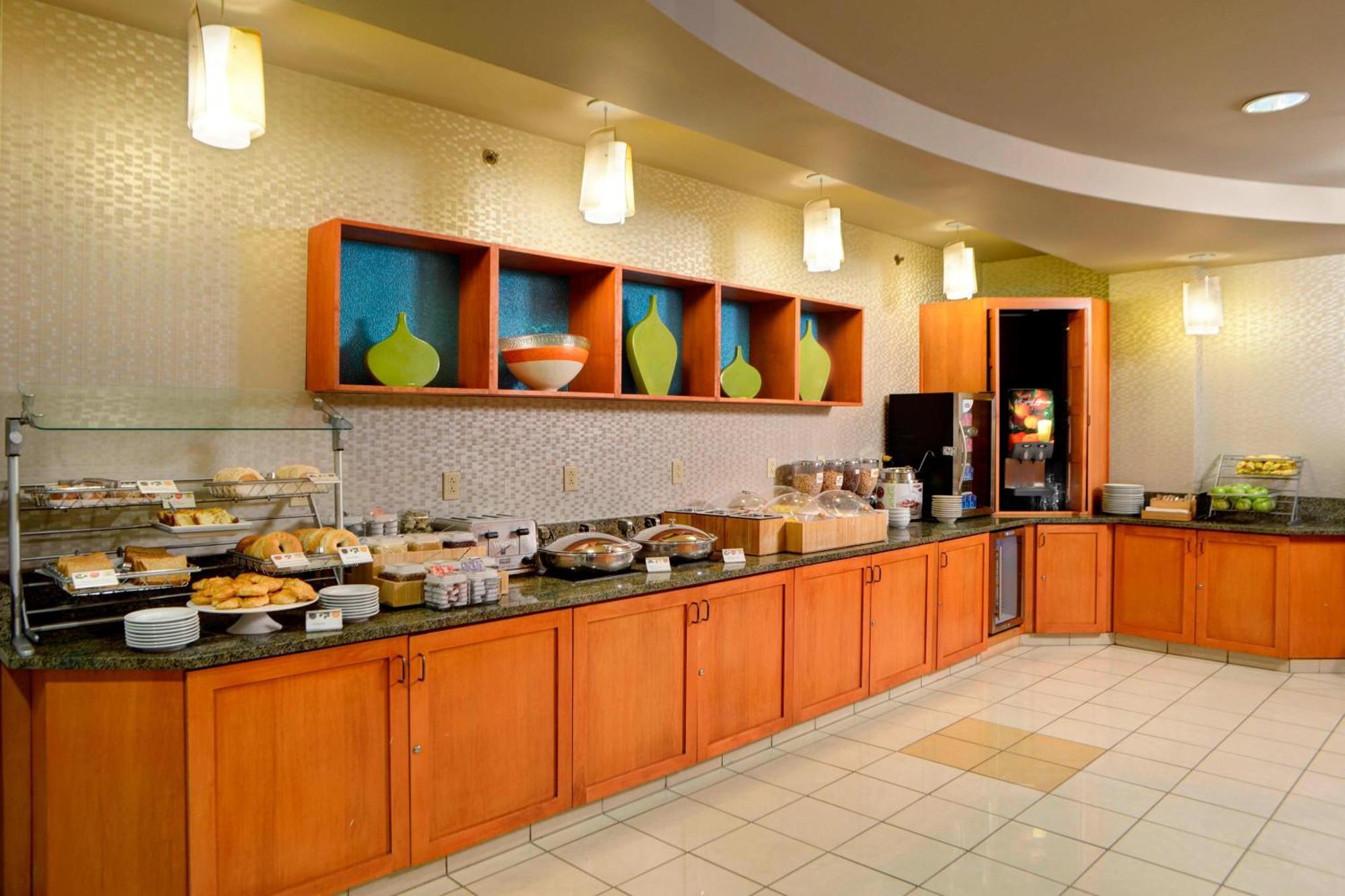 SpringHill Suites Terre Haute Exterior foto